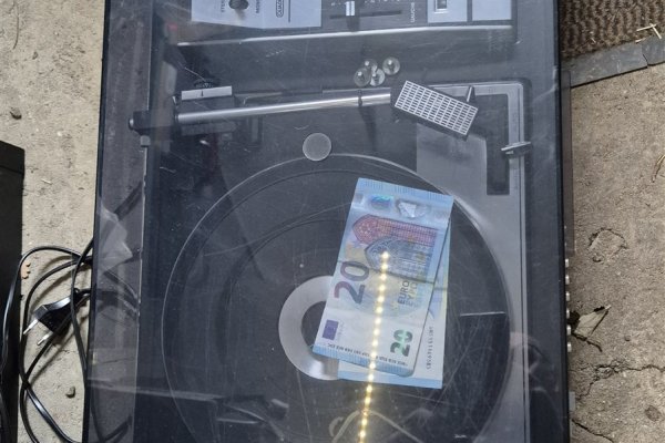 Poste Radio Cassette Tourne-Disque - Remplacement Moteur